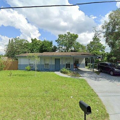 8901 Temple Park Dr, Tampa, FL 33637