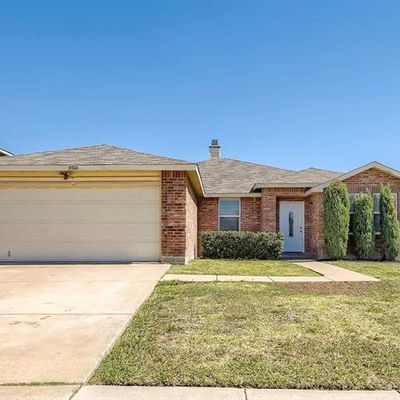 8904 Preakness Cir, Fort Worth, TX 76123