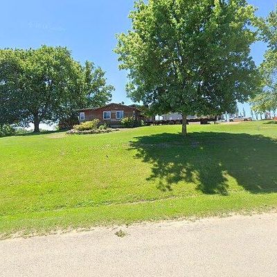 8917 Irish Ridge Rd, Cassville, WI 53806