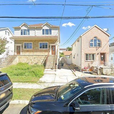 89 B Glover St, Staten Island, NY 10308