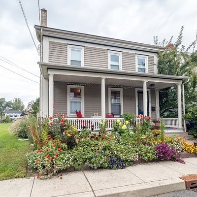 9 2 Nd St, Frenchtown, NJ 08825