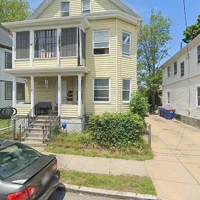 9 Bay St, New Bedford, MA 02740