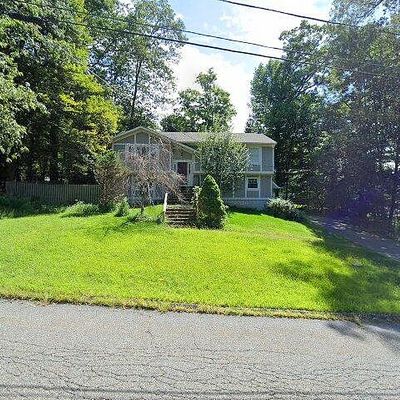 9 Brady Blvd, Lake Hopatcong, NJ 07849