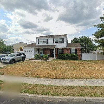 9 Brookside Dr, Sewell, NJ 08080