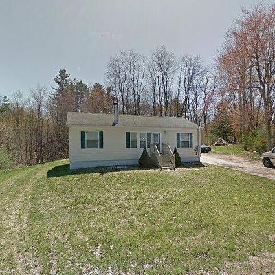 9 Crest Ave, Lisbon, ME 04250