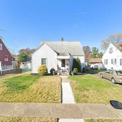 9 Dailey St, South River, NJ 08882