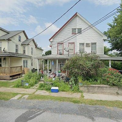 9 E Beale Ave, Enola, PA 17025