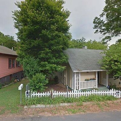 9 Hampton Ave, Ware Shoals, SC 29692