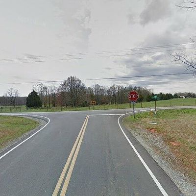 9 Lost Mountain Rd, Wirtz, VA 24184