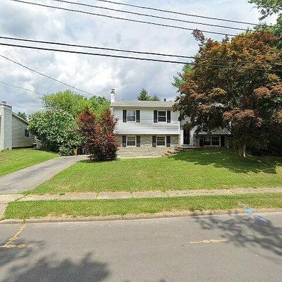 9 Mark Pl, Jackson, NJ 08527