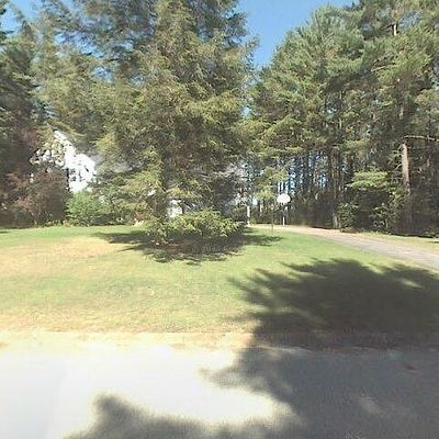 9 Sassafras Rd, Westford, MA 01886