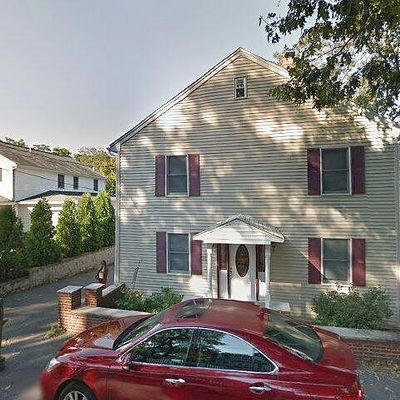 9 Sampson Ave, Swampscott, MA 01907