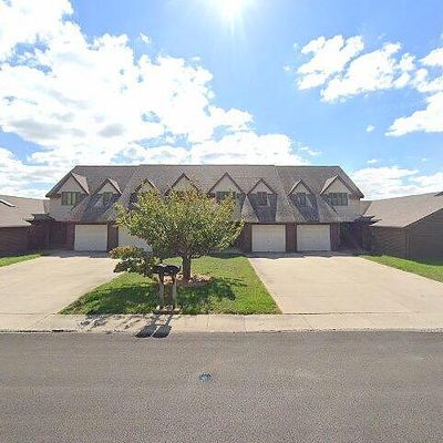 9 Sherwood Eddy Dr #D, Jacksonville, IL 62650