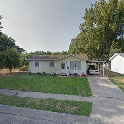 9 Sommerset Dr, Jacksonville, IL 62650