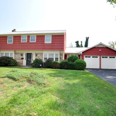 9 Terrell Ln, Willingboro, NJ 08046