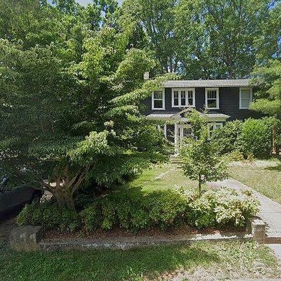 9 Westchester Dr, Asheville, NC 28803