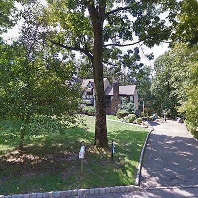 90 Alder Ave, Wayne, NJ 07470