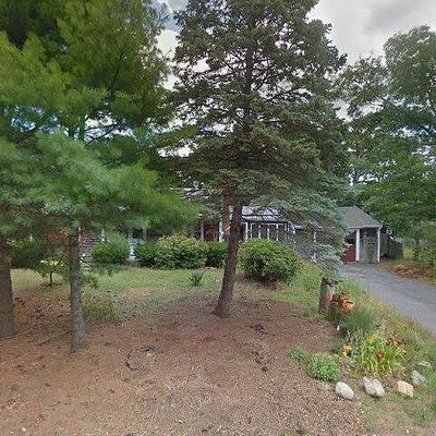 90 Nightingale Dr, South Yarmouth, MA 02664