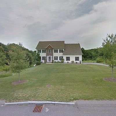 90 Pomona St, North Smithfield, RI 02896