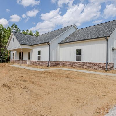 90 Tara Road, Holly Springs, MS 38635