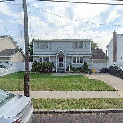 95 Brenner Ave, Bethpage, NY 11714