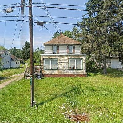 952 South Ave, Custer City, PA 16725