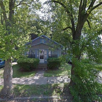 959 Pavone St, Benton Harbor, MI 49022