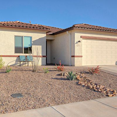 960 N Tombaugh Ln, Green Valley, AZ 85614