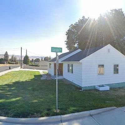 921 Easy St, Wenatchee, WA 98801