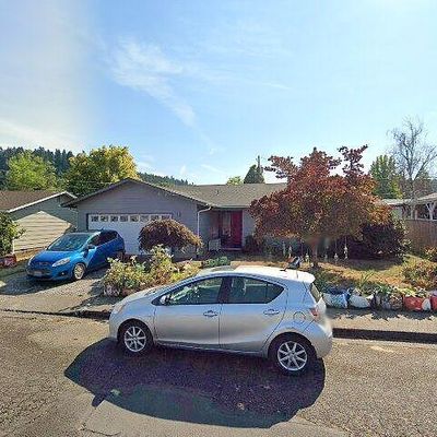 921 Dogwood St, Sweet Home, OR 97386