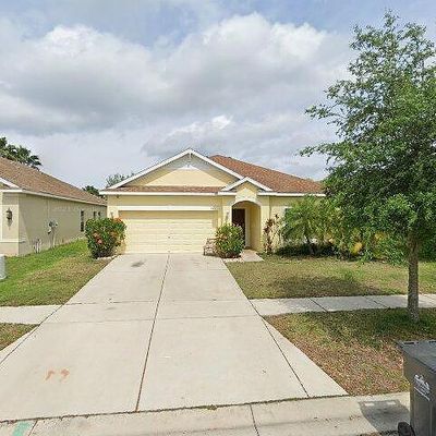 921 Fern Leaf Dr, Ruskin, FL 33570