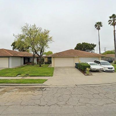 921 N M Pl, Lompoc, CA 93436