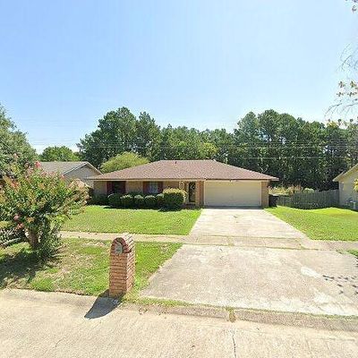 9225 Scotch Pine Dr, Shreveport, LA 71118