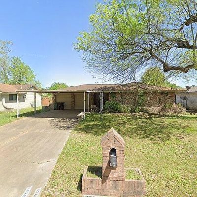 9226 Guywood St, Houston, TX 77040