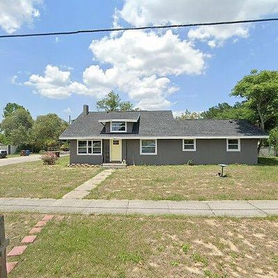 923 Cohassett Ave, Lake Wales, FL 33853