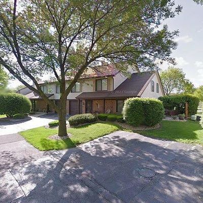 9231 Woodbury Ct, Orland Park, IL 60462