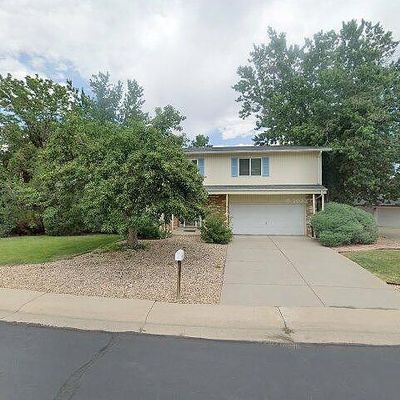 9233 W Virginia Dr, Lakewood, CO 80226