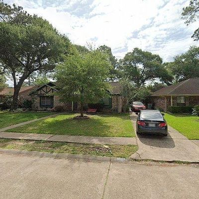 9238 Landwood Dr, Houston, TX 77040