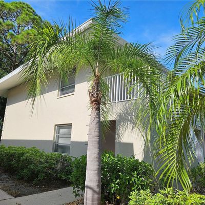 924 La Costa Circle, Sarasota, FL 34237