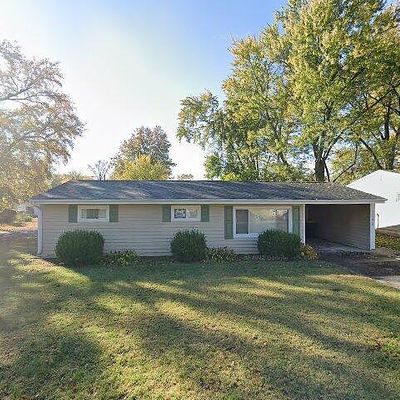 9240 Harold Dr, Saint Louis, MO 63134