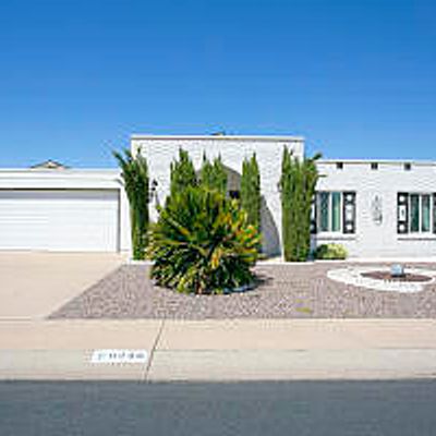 9240 W Hidden Valley Ln, Sun City, AZ 85351