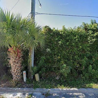 9241 Central Park Dr #203, Fort Myers, FL 33919