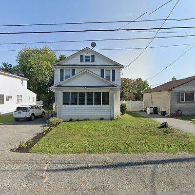 925 Galbreath Ave, Upper Chichester, PA 19061