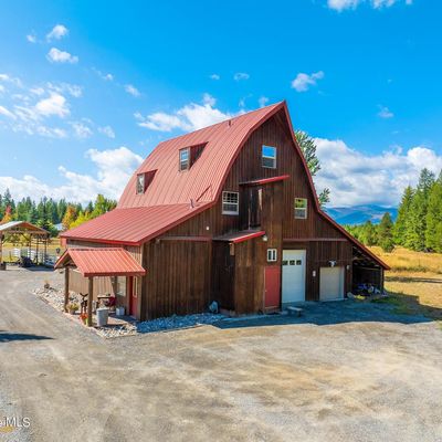 925 Kootenai Trail Rd, Naples, ID 83847