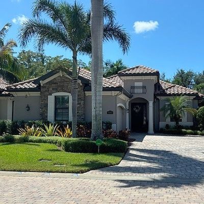 9295 Veneto Pl, Naples, FL 34113