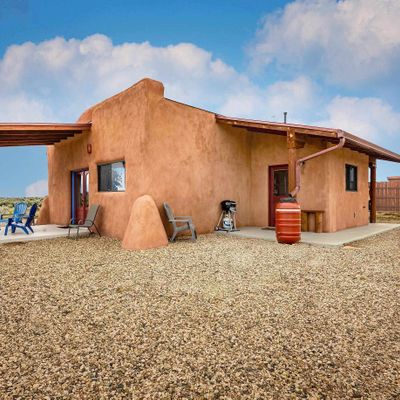 93 Coyote Moon Drive, Tres Piedras, NM 87577