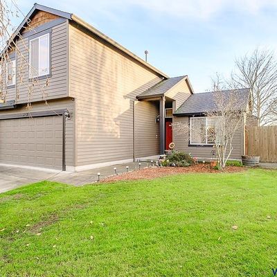 940 Highberger Loop, Aumsville, OR 97325