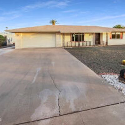 9814 W Hutton Dr, Sun City, AZ 85351