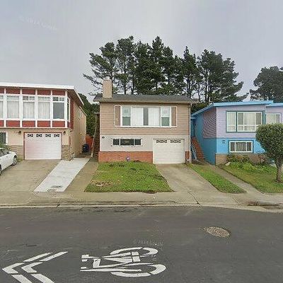 993 Skyline Dr, Daly City, CA 94015