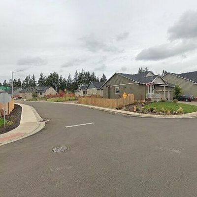 9959 E Delmar Dr, Aumsville, OR 97325